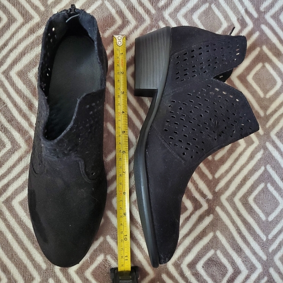 Booties - Picture 2 of 5